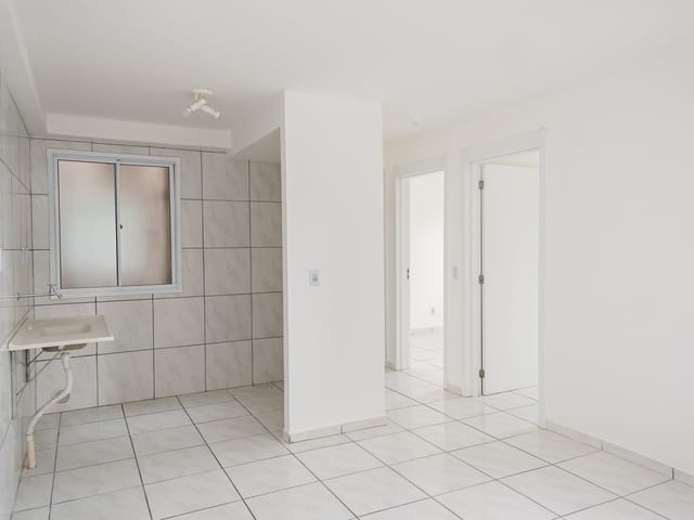Apartamento 2 quartos e 1 banheiro, para alugar, no bairro Fragata em Pelotas