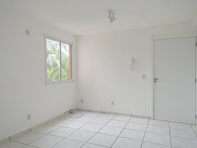 Apartamento 2 quartos e 1 banheiro, para alugar, no bairro Fragata em Pelotas