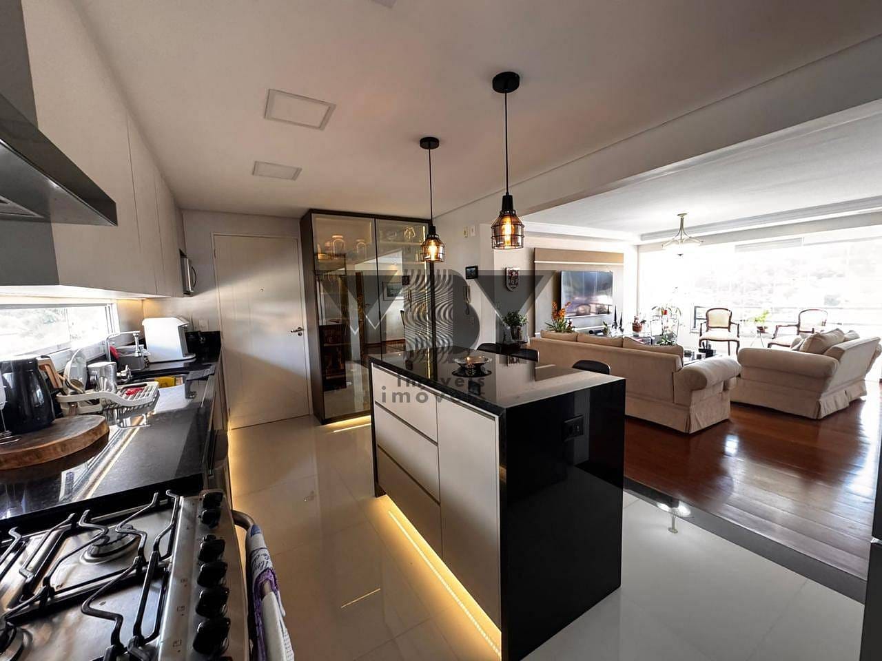Apartamento à venda com 3 quartos, 110m² - Foto 9
