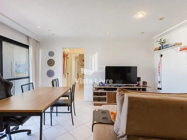 Apartamento com 74m² 2 quartos e 1 banheiro, à venda, no bairro Vila Hamburguesa em São Paulo