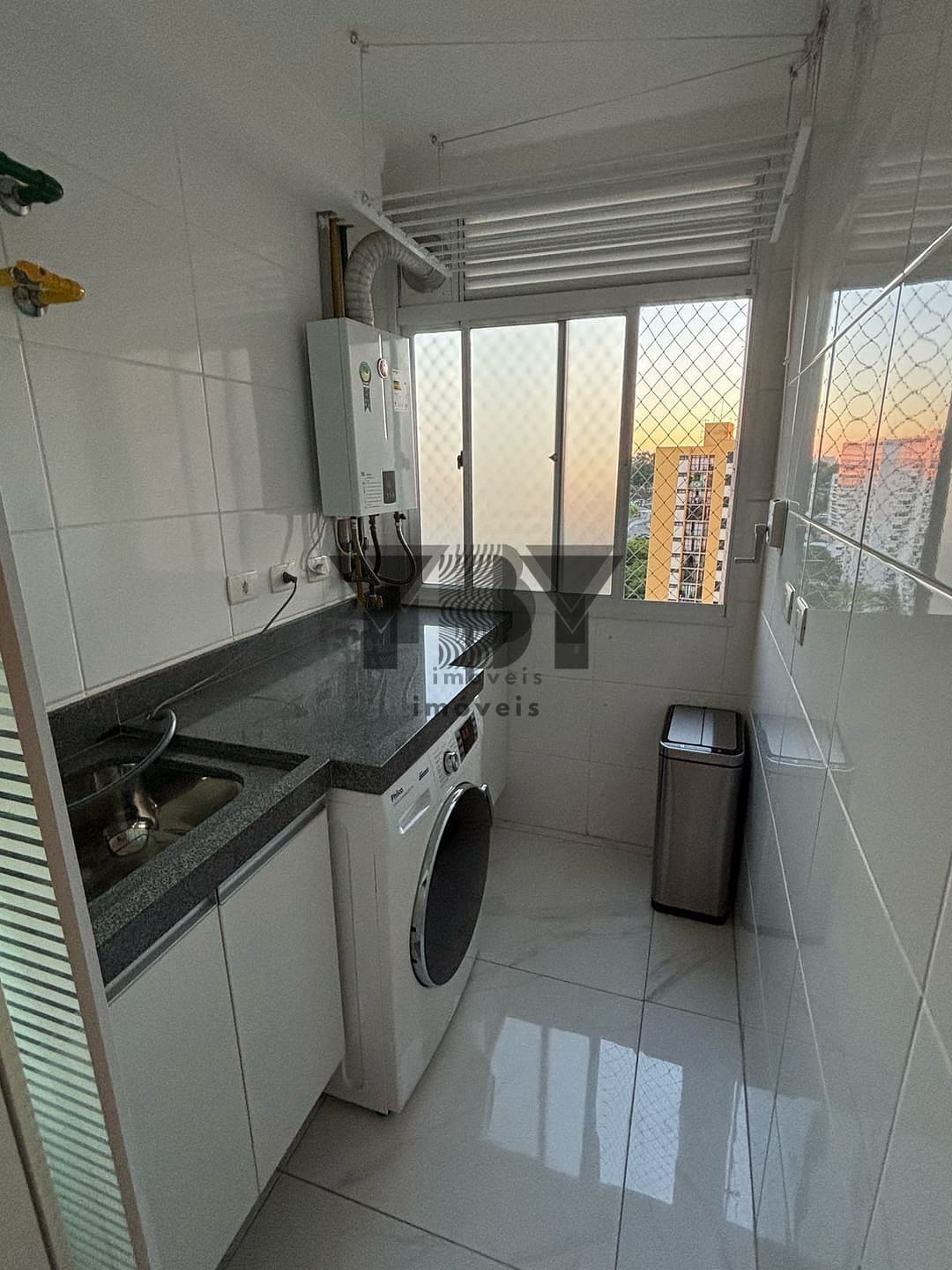Apartamento à venda com 3 quartos, 89m² - Foto 7