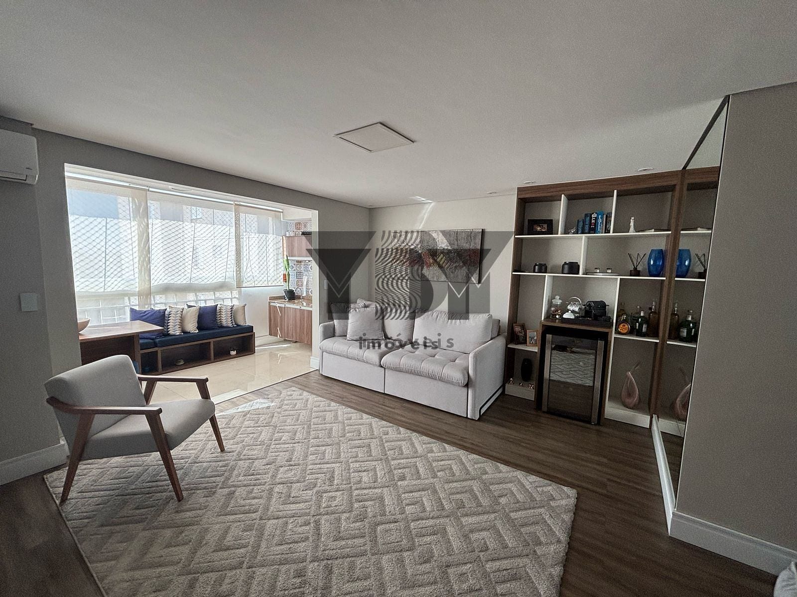 Apartamento à venda com 3 quartos, 89m² - Foto 1