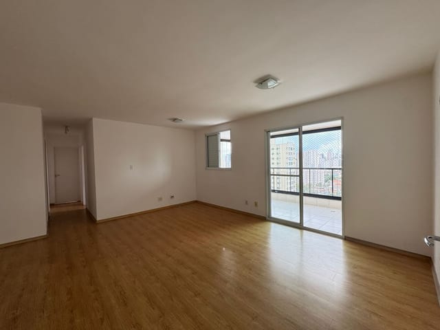 Foto do Apartamento - 🌅 Vista Livre e Charme: Apartamento de 115m² no Incanto Mooca 🏠 | 3 Dormitórios, 1 Suíte e 2 Vagas de Garagem 🚘 | Organização Imobiliária Açores