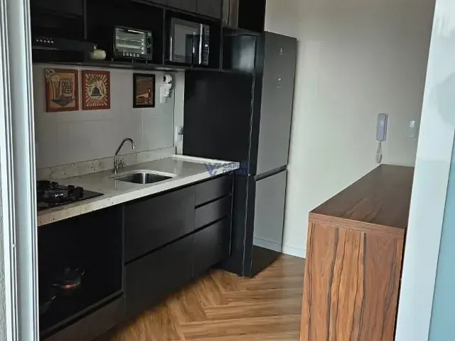 Apartamento 2 quartos e 2 banheiros, para alugar, no bairro Vila Industrial em São José dos Campos