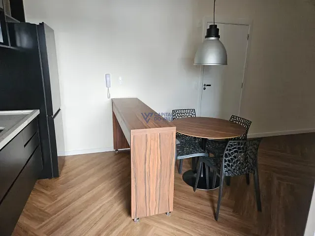 Apartamento 2 quartos e 2 banheiros, para alugar, no bairro Vila Industrial em São José dos Campos
