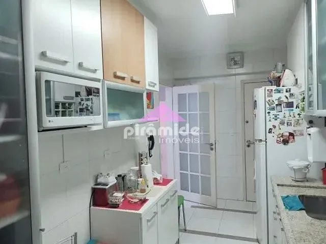 Apartamento com 114m² 3 quartos e 3 banheiros, à venda, no bairro Centro em São José dos Campos
