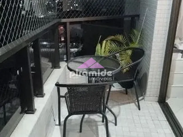Apartamento com 114m² 3 quartos e 3 banheiros, à venda, no bairro Centro em São José dos Campos