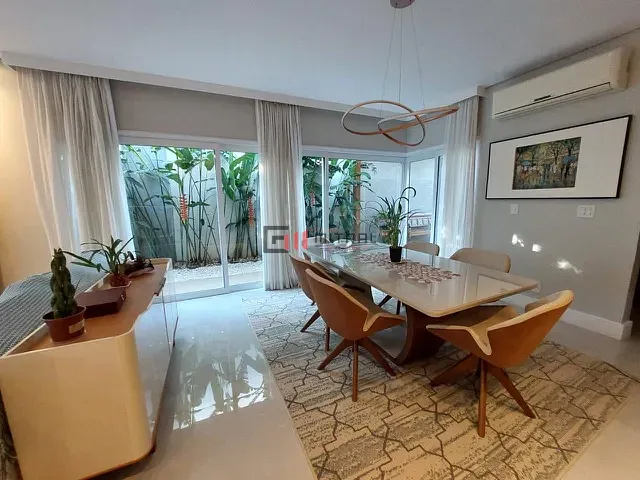Casa 3 quartos e 5 banheiros, à venda, no bairro Esperança em Londrina