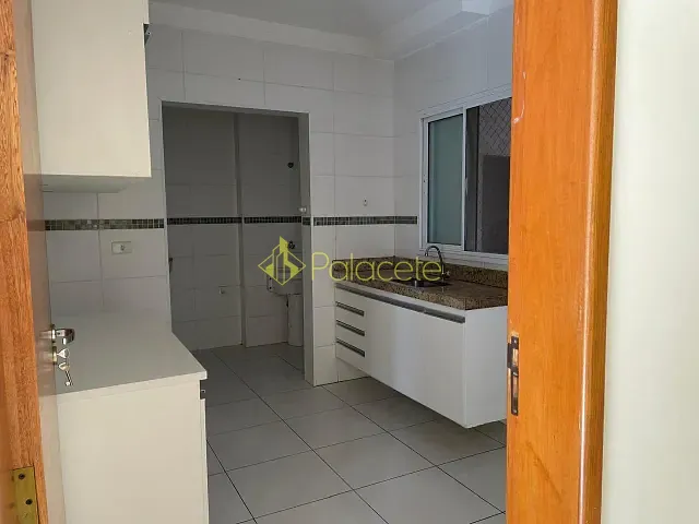 Apartamento 2 quartos e 2 banheiros, para alugar, no bairro Chácara Galega em Pindamonhangaba