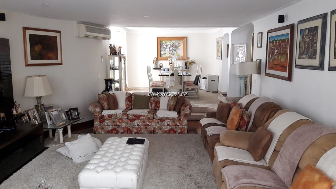 Apartamento, 4 quartos, 200 m² - Foto 1