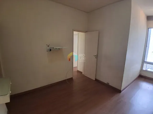 Apartamento com 79m² 2 quartos e 3 banheiros, à venda, no bairro Flamengo em Rio de Janeiro