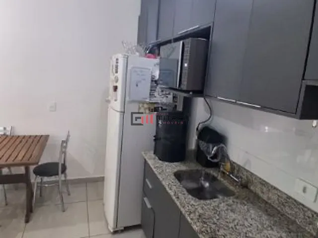 Apartamento 2 quartos e 2 banheiros, à venda, no bairro Parque Jamaica em Londrina