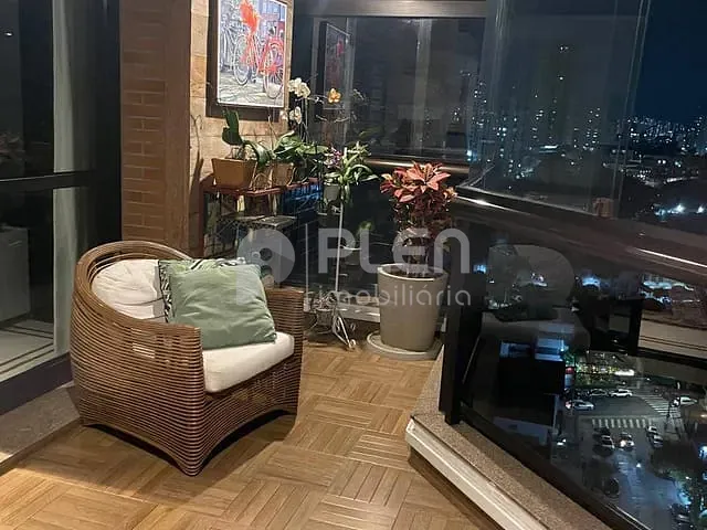 Apartamento 4 quartos e 6 banheiros, à venda, no bairro Santana em São Paulo
