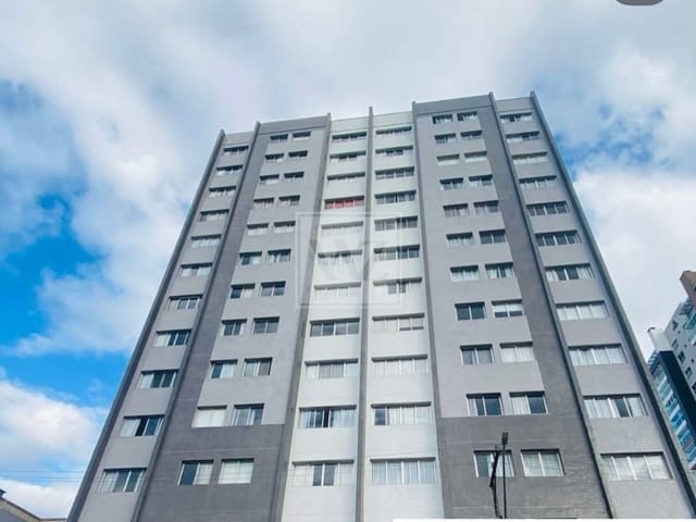 Apartamento com 99m² 3 quartos e 2 banheiros, à venda, no bairro Centro em Ponta Grossa