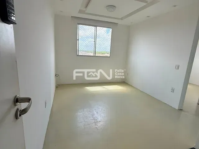 Apartamento 2 quartos e 1 banheiro, para alugar, no bairro Industrial em Camaçari