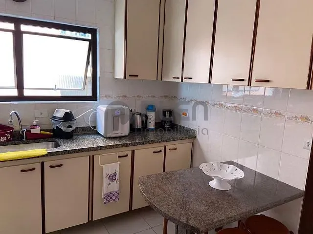 Apartamento 4 quartos e 3 banheiros, à venda, no bairro Enseada em Guarujá