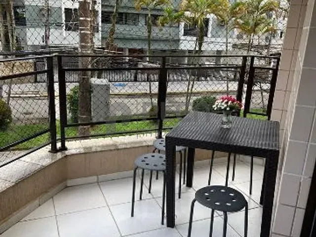 Apartamento 4 quartos e 3 banheiros, à venda, no bairro Enseada em Guarujá
