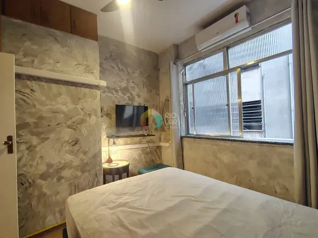 Apartamento com 50m² 1 quarto e 1 banheiro, à venda, no bairro Copacabana em Rio de Janeiro