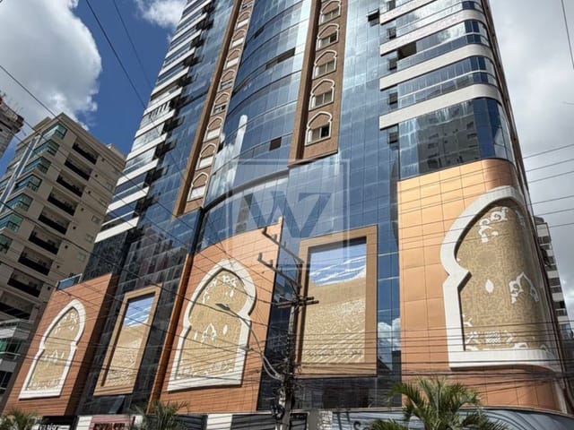 Apartamento 3 quartos e 4 banheiros, à venda, no bairro Meia Praia em Itapema