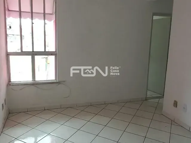 Apartamento 2 quartos e 1 banheiro, para alugar, no bairro Gleba B em Camaçari