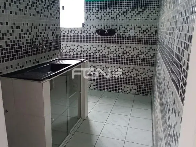 Apartamento 2 quartos e 1 banheiro, para alugar, no bairro Gleba B em Camaçari