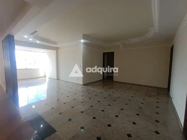 Apartamento com 270m² 3 quartos e 2 banheiros, à venda, no bairro Centro em Ponta Grossa