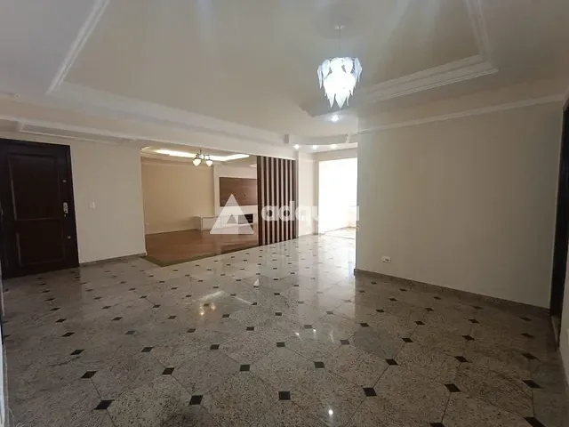 Apartamento com 270m² 3 quartos e 2 banheiros, à venda, no bairro Centro em Ponta Grossa