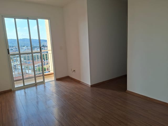 Apartamento com 63m² 2 quartos e 1 banheiro, para alugar, no bairro Vila Barreto em São Paulo