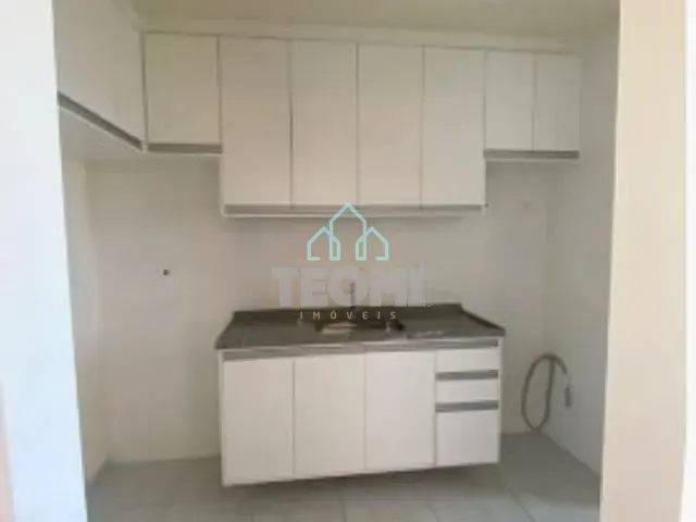 Apartamento 2 quartos e 2 banheiros, à venda, no bairro Vila São Geraldo em Taubaté