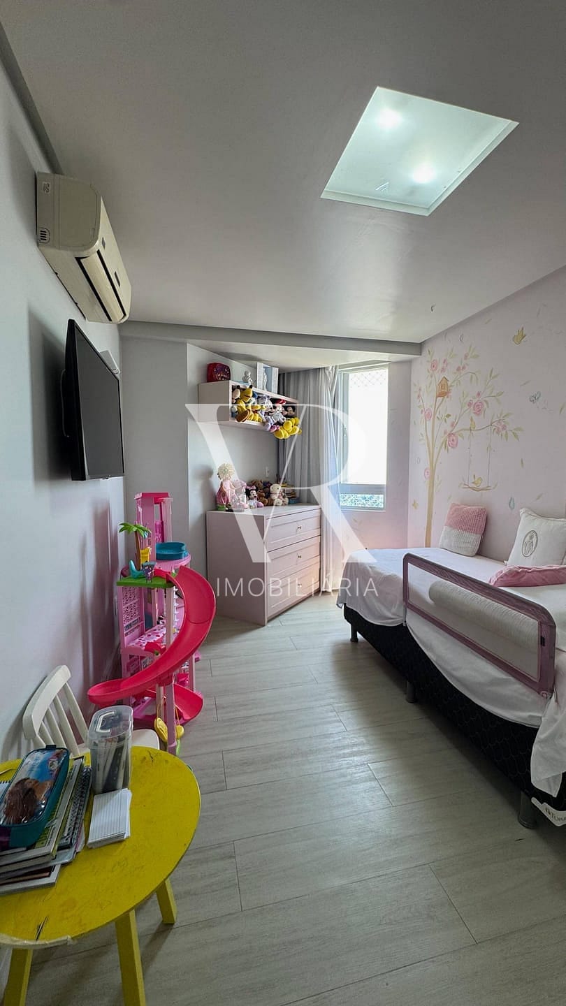 Apartamento à venda com 4 quartos, 245m² - Foto 13