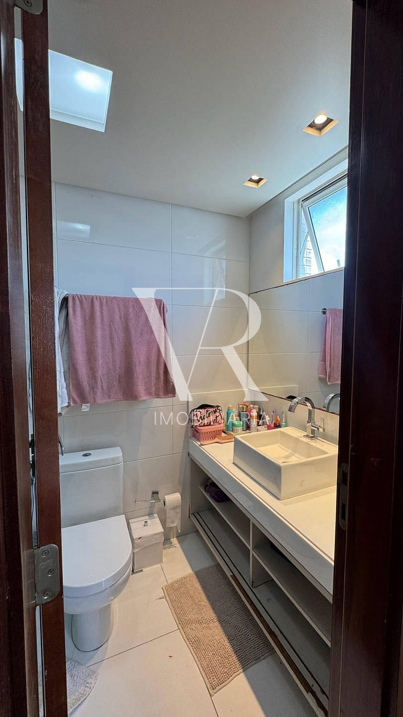 Apartamento à venda com 4 quartos, 245m² - Foto 16