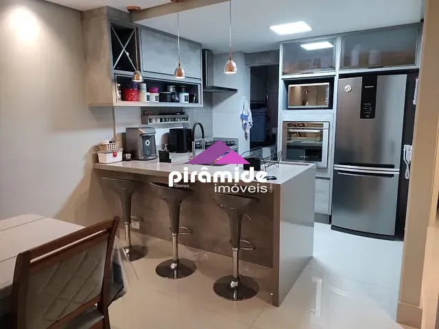 Apartamento com 65m² 2 quartos e 2 banheiros, à venda, no bairro Parque Industrial em São José dos Campos