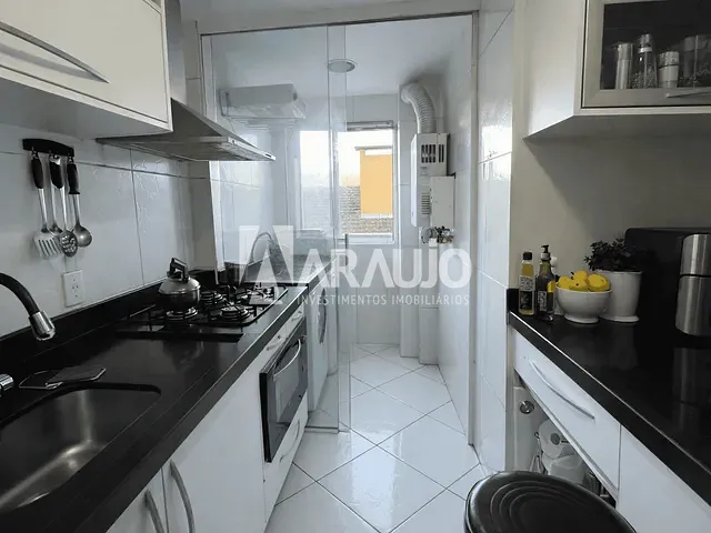 Apartamento 3 quartos e 2 banheiros, à venda, no bairro Dom Bosco em Itajaí