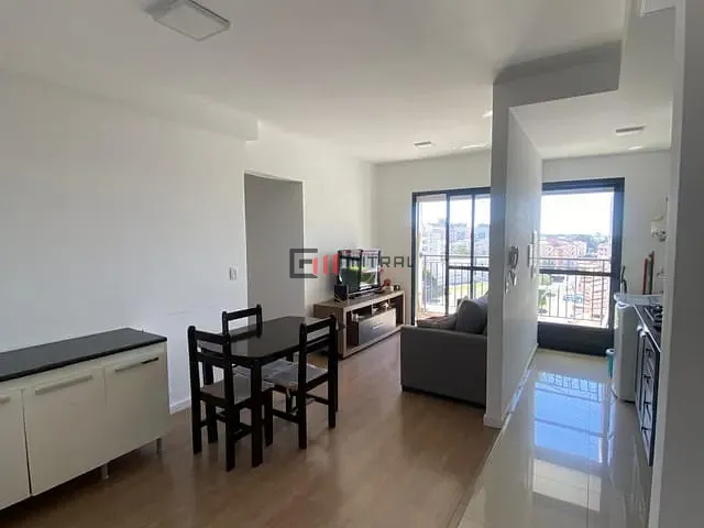 Apartamento com 120m² 3 quartos e 2 banheiros, à venda, no bairro Parque Jamaica em Londrina