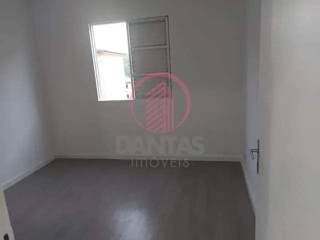 Apartamento 2 quartos e 1 banheiro, à venda, no bairro Novo Osasco em Osasco