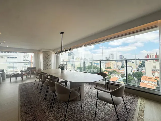 Apartamento com 230m² 3 quartos e 4 banheiros, à venda, no bairro Pinheiros em São Paulo