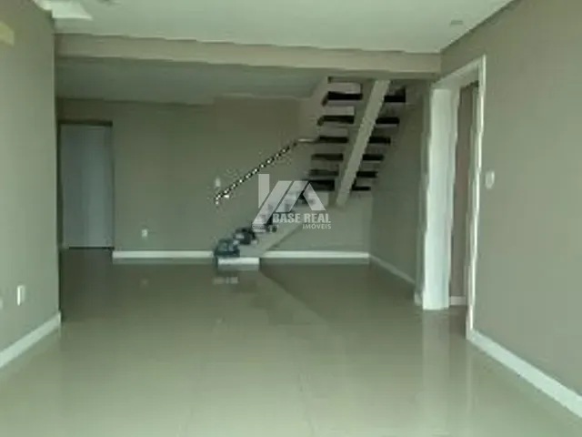 Apartamento com 250m² 3 quartos e 3 banheiros, à venda, no bairro Centro em Ponta Grossa