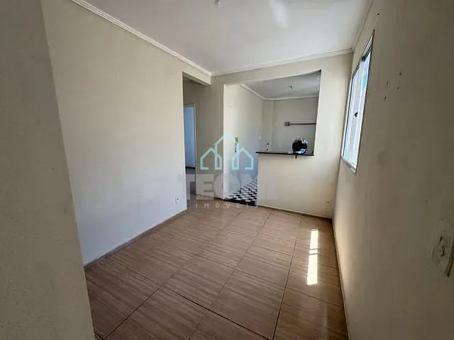 Apartamento 2 quartos e 1 banheiro, à venda, no bairro Parque Senhor do Bonfim em Taubaté