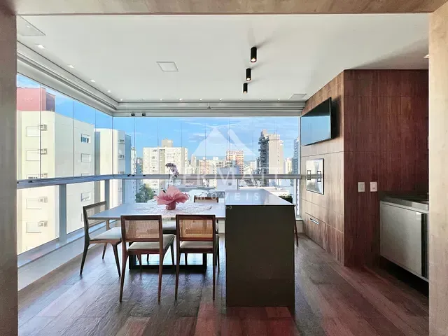 Apartamento com 286m² 4 quartos e 6 banheiros, à venda, no bairro Victor Konder em Blumenau