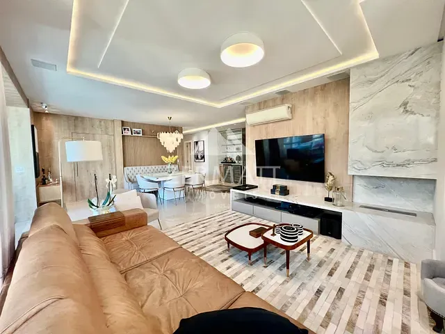 Apartamento com 286m² 4 quartos e 6 banheiros, à venda, no bairro Victor Konder em Blumenau