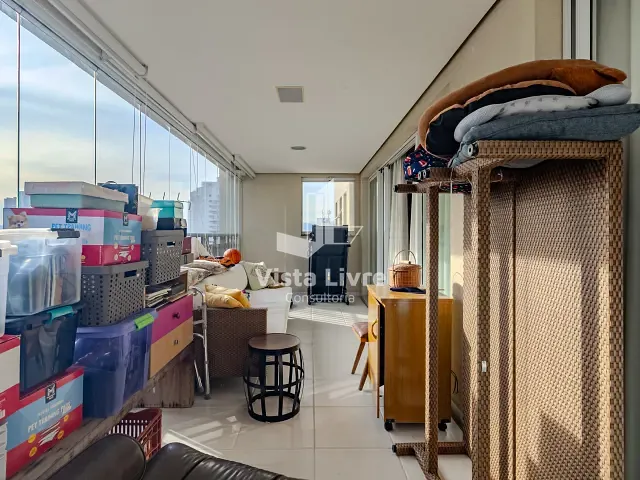 Apartamento com 223m² 4 quartos e 3 banheiros, à venda, no bairro Vila Romana em São Paulo