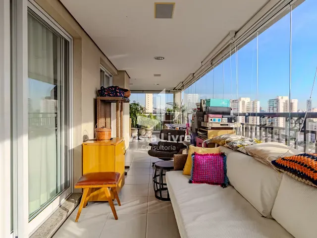 Apartamento com 223m² 4 quartos e 3 banheiros, à venda, no bairro Vila Romana em São Paulo