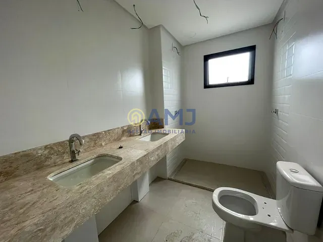 Apartamento 3 quartos e 5 banheiros, à venda, no bairro Setor Marista em Goiânia