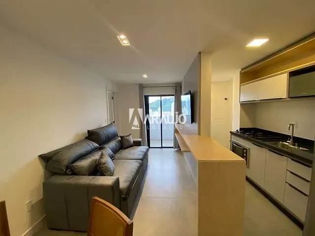 Apartamento 1 quarto e 1 banheiro, para alugar, no bairro Centro em Itajaí