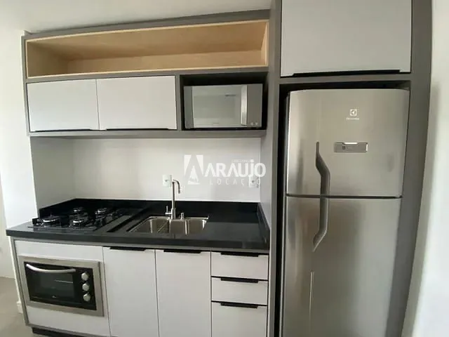 Apartamento 1 quarto e 1 banheiro, para alugar, no bairro Centro em Itajaí