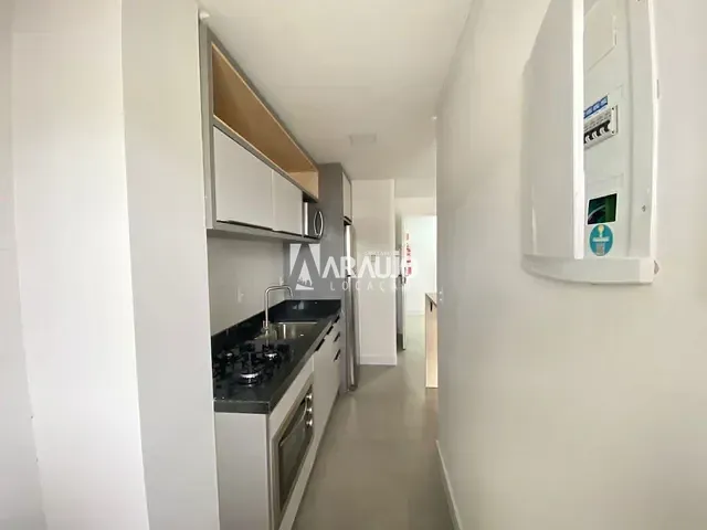 Apartamento 1 quarto e 1 banheiro, para alugar, no bairro Centro em Itajaí