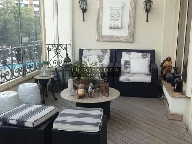 Apartamento com 336m² 4 quartos e 4 banheiros, para alugar, no bairro Vila Gomes Cardim em São Paulo