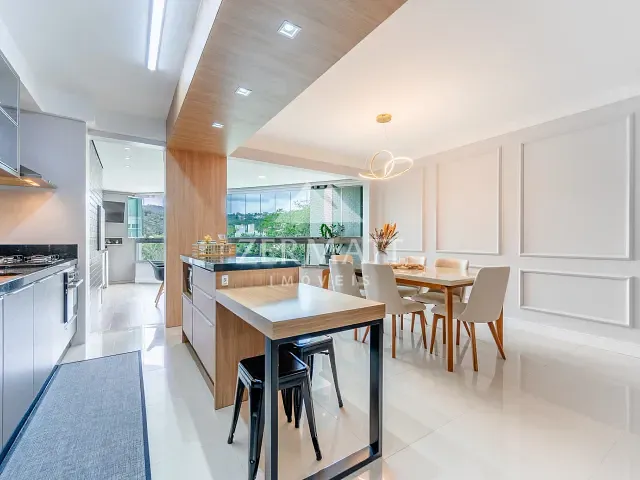Apartamento com 196m² 3 quartos e 4 banheiros, à venda, no bairro Jardim Blumenau em Blumenau