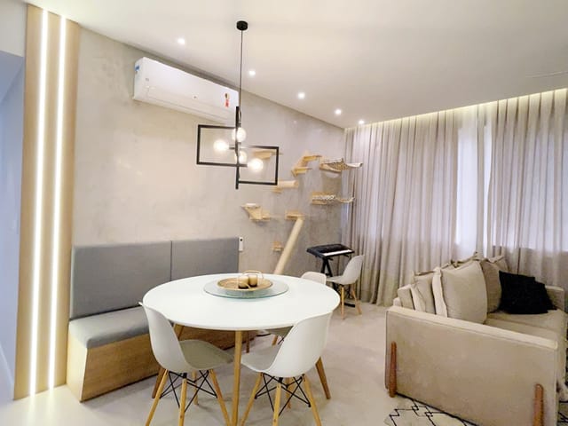 Foto do Apartamento - Rua VOLUNTÁRIOS da PÁTRIA! 03 QUARTOS (01 SUÍTE), 01 VAGA, REFORMADO, SILENCIOSO, próximo ao METRÔ e PRAIA | EASY NEGOCIOS IMOBILIARIOS LTDA