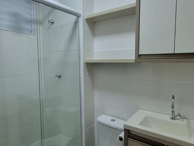 Apartamento 2 quartos e 1 banheiro, para alugar, no bairro Despraiado em Cuiabá